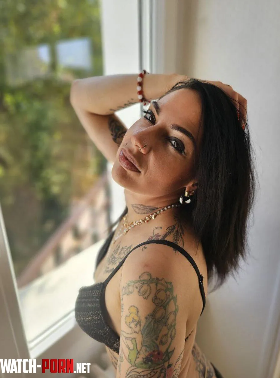 Goth lovers help me unload before bed by jennyjen_wildfire