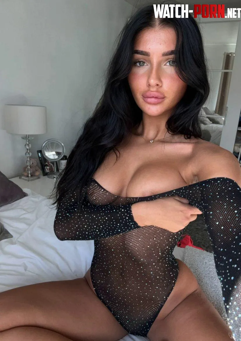 How do you think I look in this bodysuit by temptress_tanya
