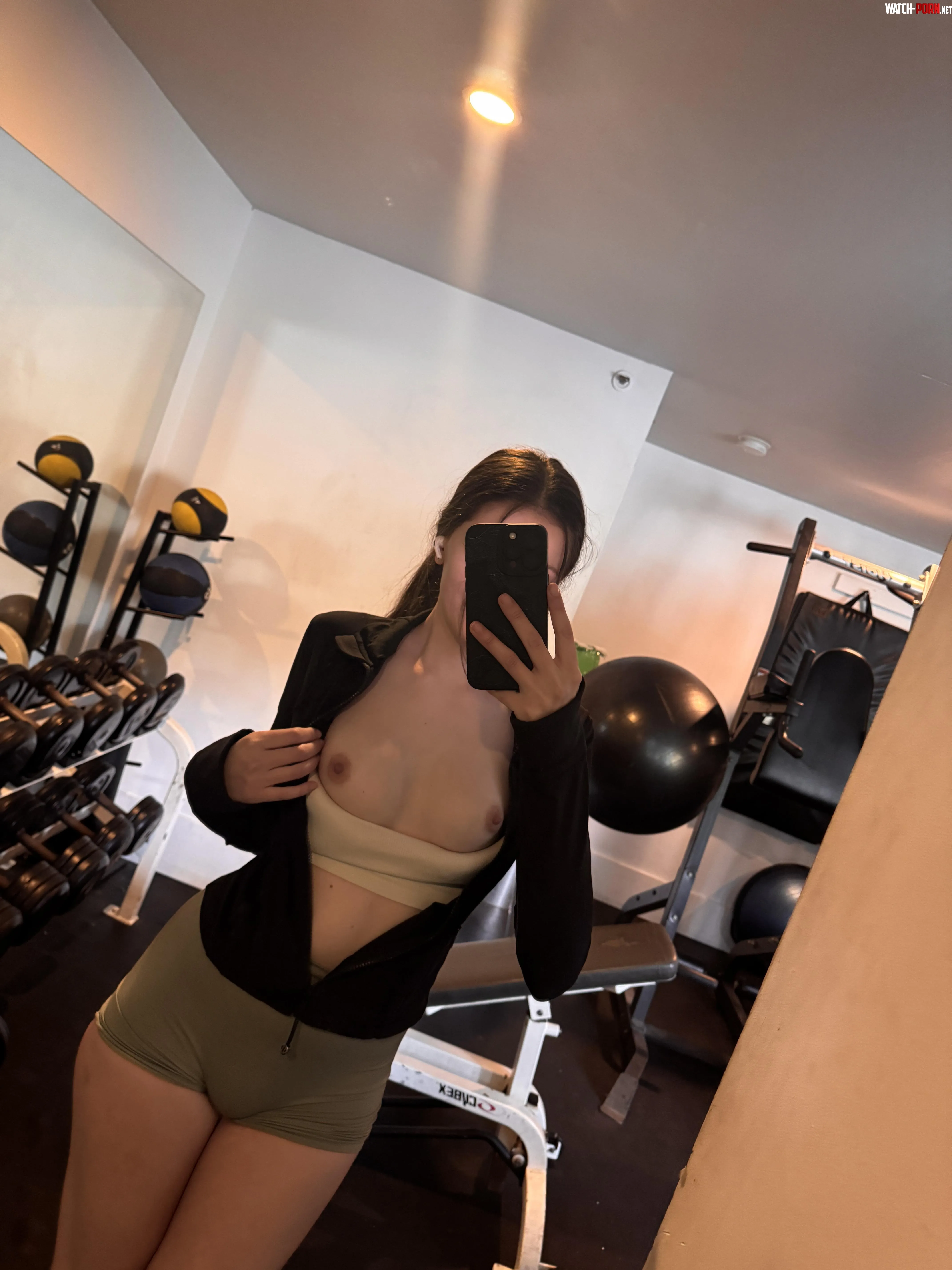 Topless in the gym by RoryRosee
