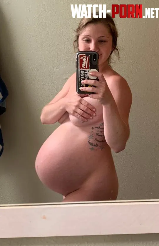 I think I looked my best while pregnant  by Fun_size_queen
