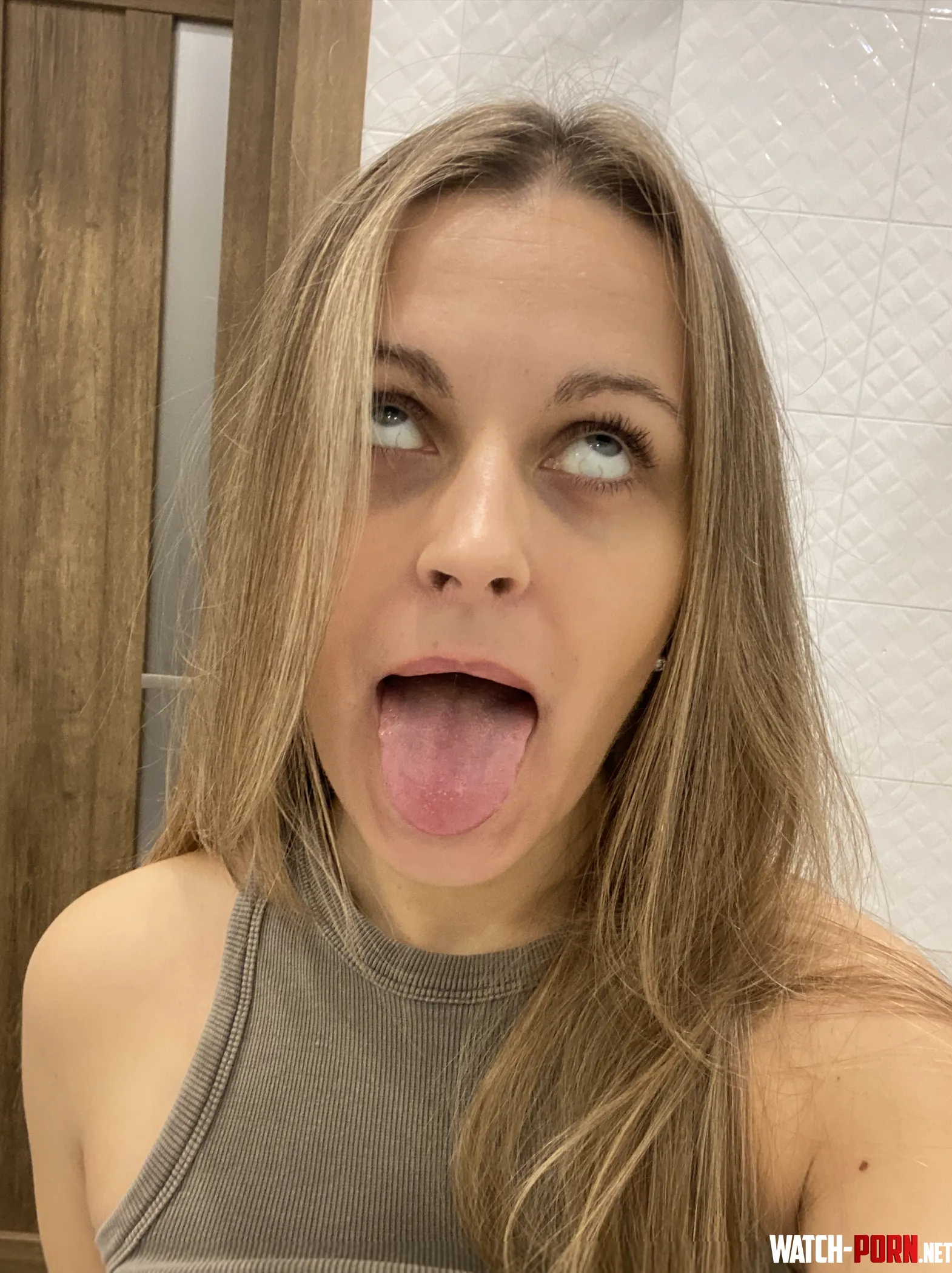 i love to make you horny like this by HelenRogerss