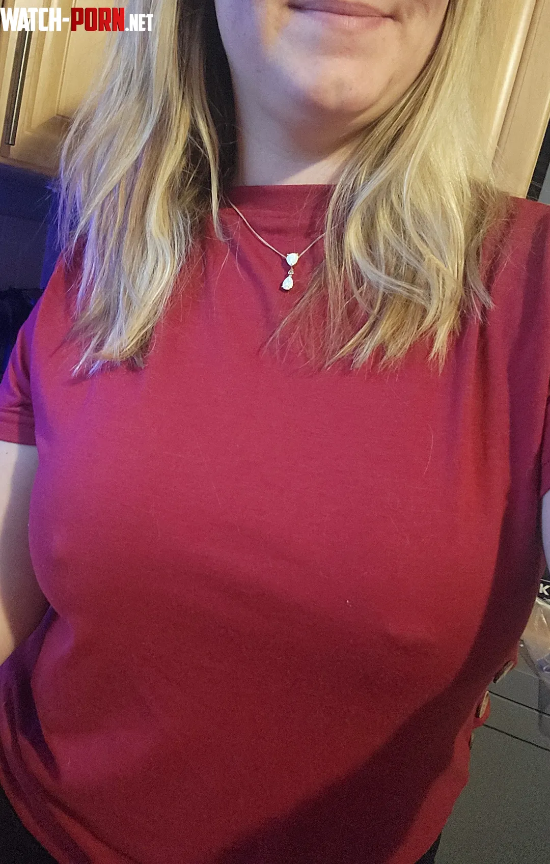 Whos gunna turn my necklace from opal to pearl  by MamaXXX04
