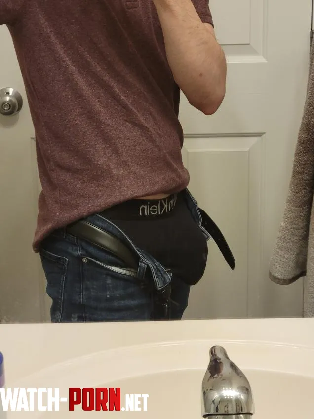 Anyone like twink bulges by MephhyMephhy