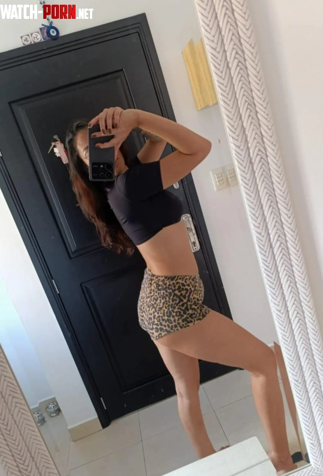 Does my booty need more squats by BRO_0_0