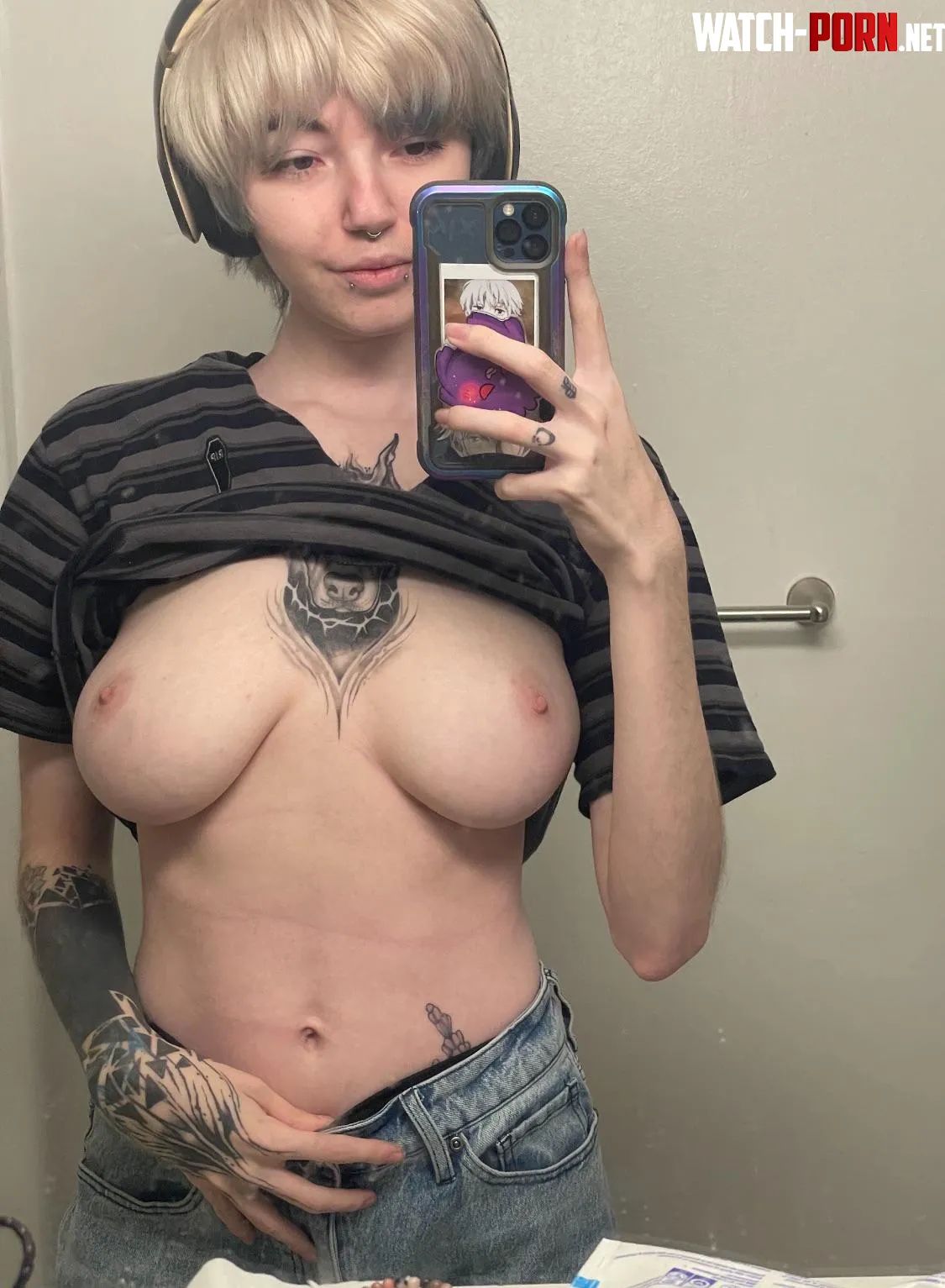 would you fuck someone taller than you  by ERASEDWeeaboo