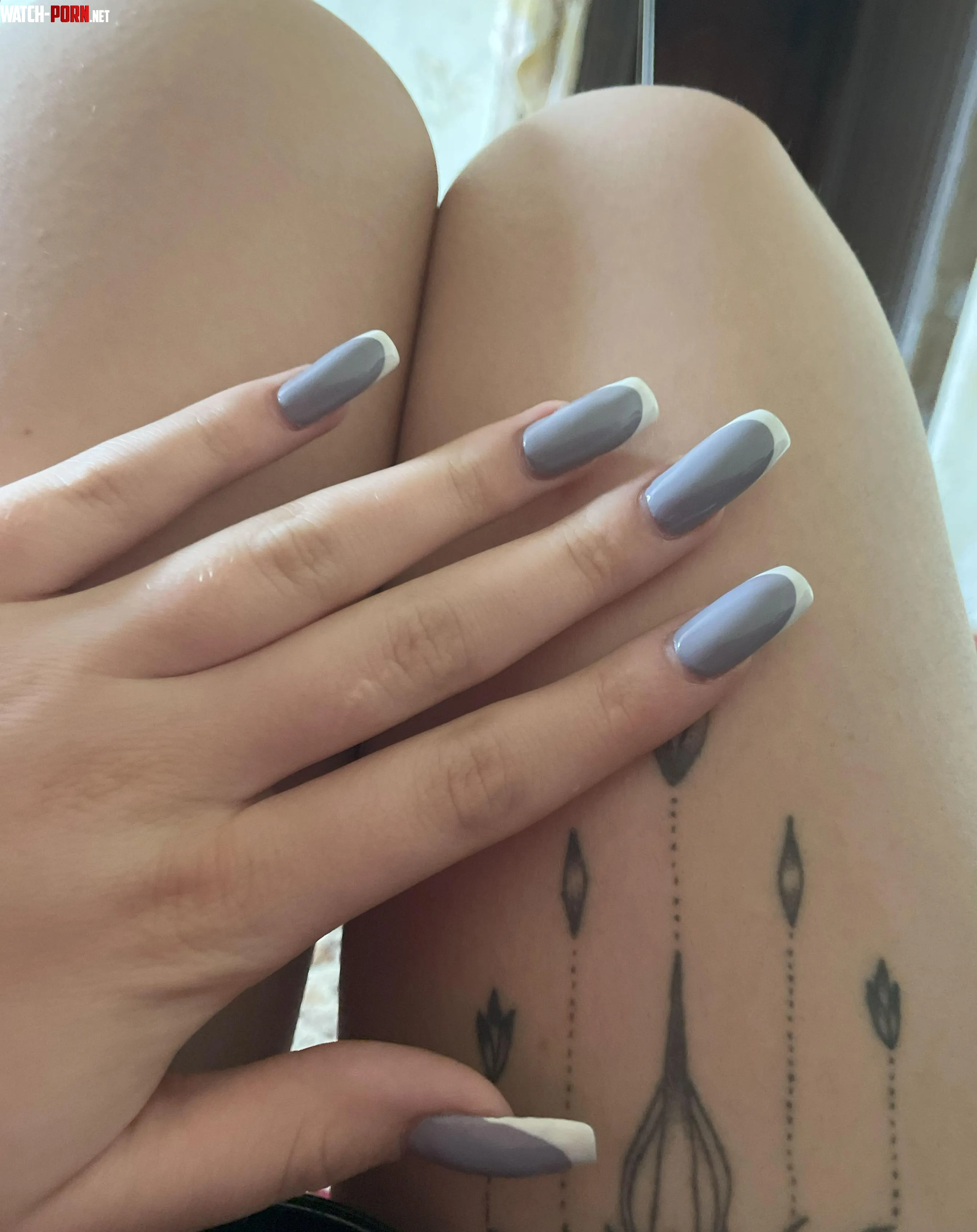 How do you like my new manicure by lollychickops