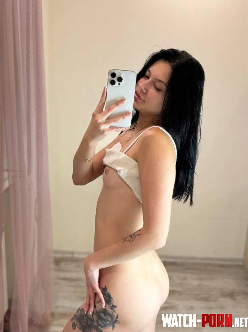 What do you call a girl who loves to be always naked at home by xjadiexbaddiex