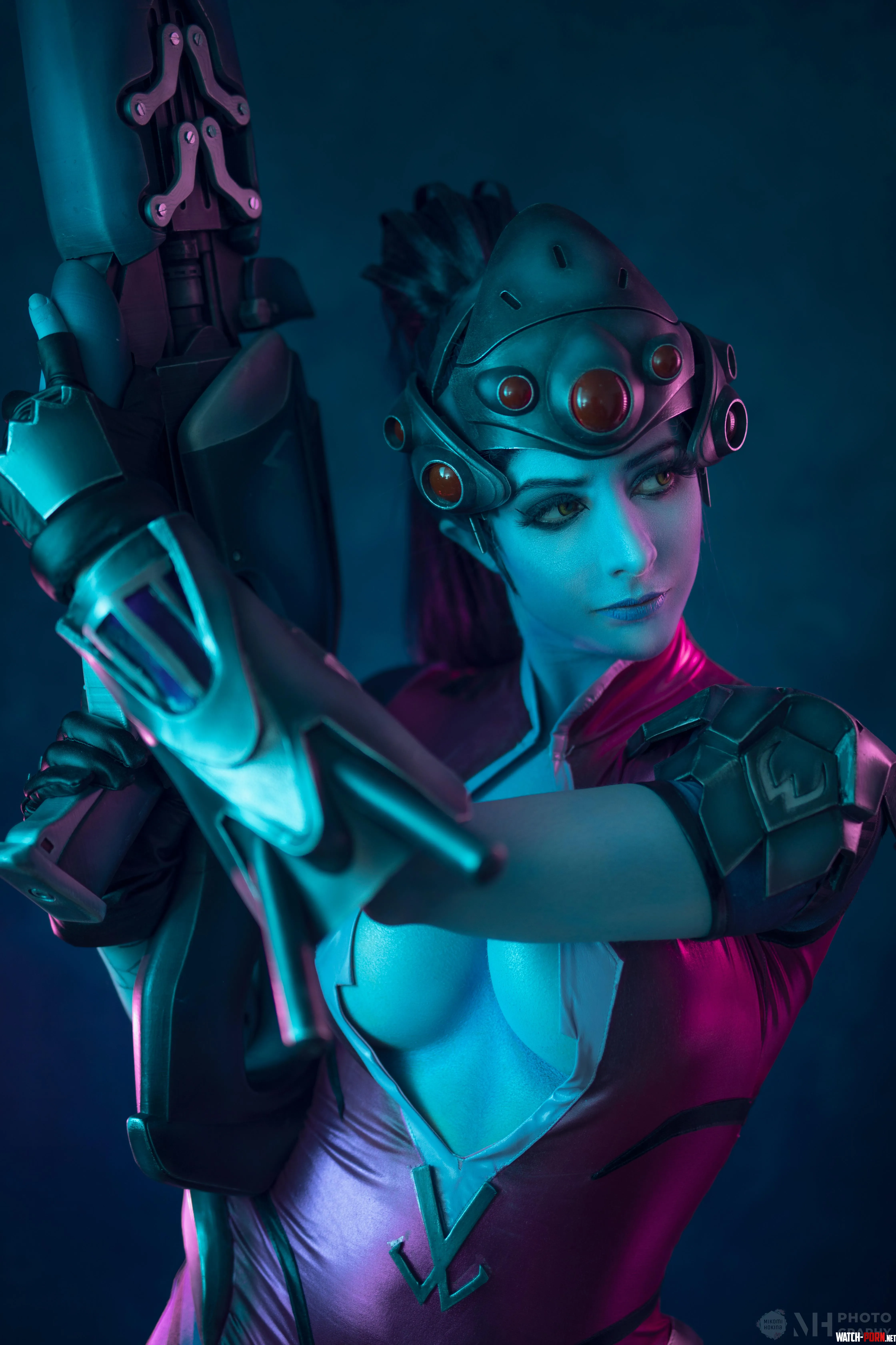 Widowmaker Overwatch by Mikomi Hokina  by gabanviii