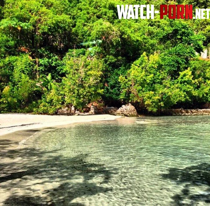 Haitian waters  by colapepsikinnie