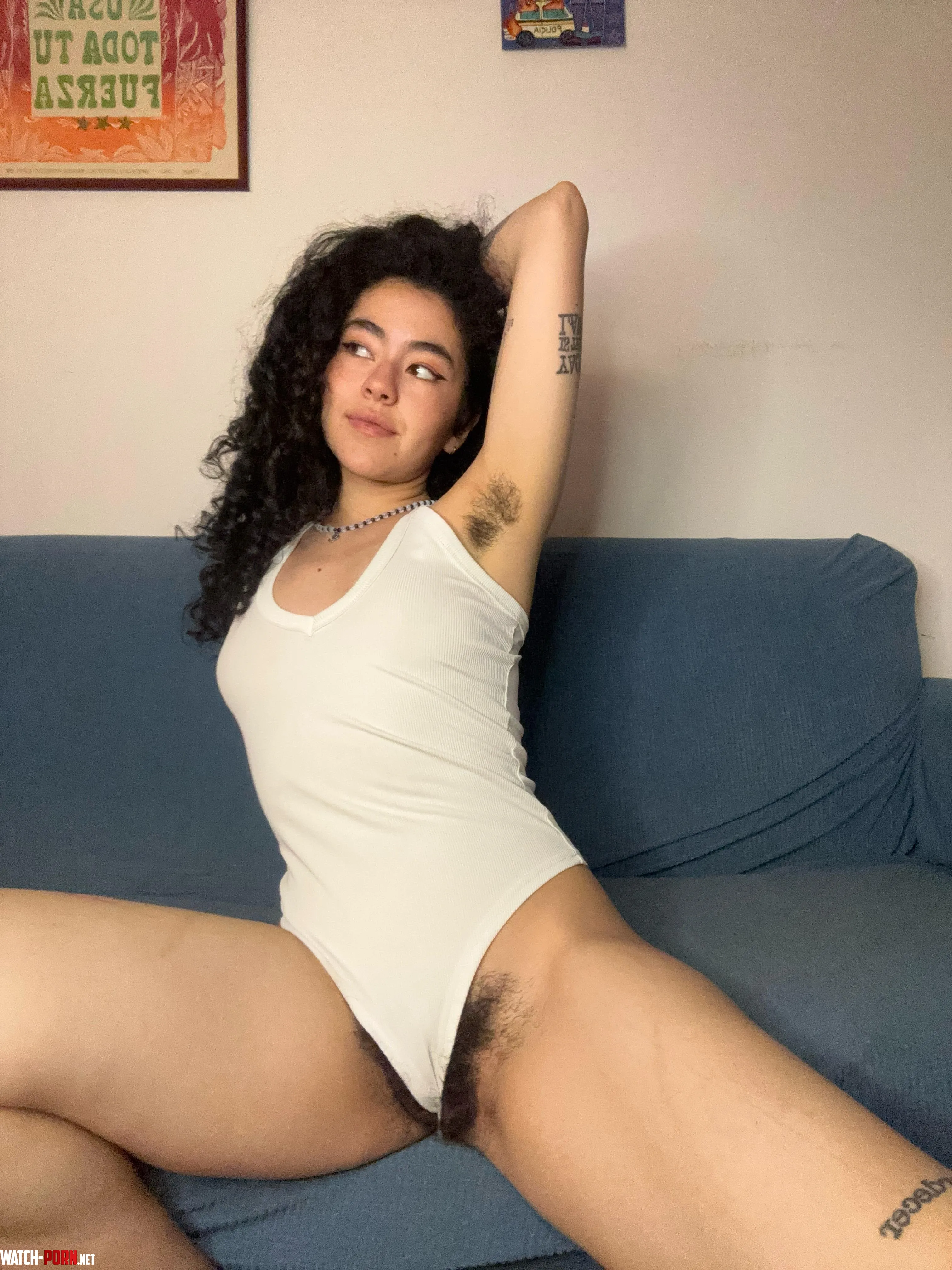 Just a natural and feminine women by Party_Babez