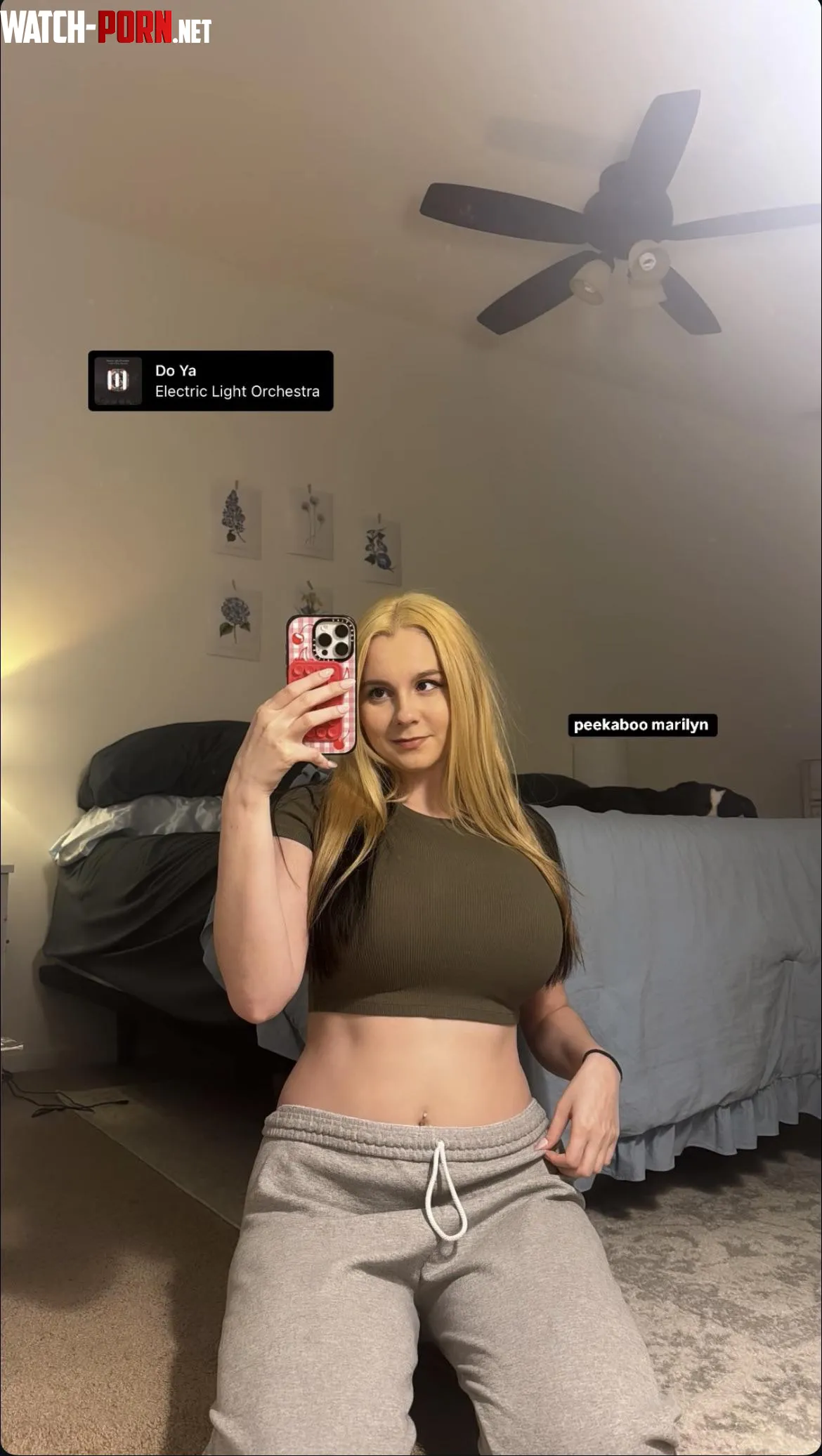 Crop top  by NeckCareless3279