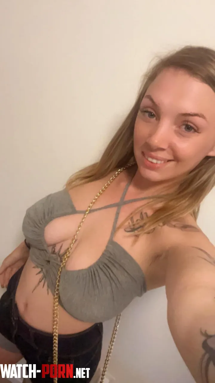 The best personal online slut telegram linzeylohann or snap linzeylohan09 seller by nichol009