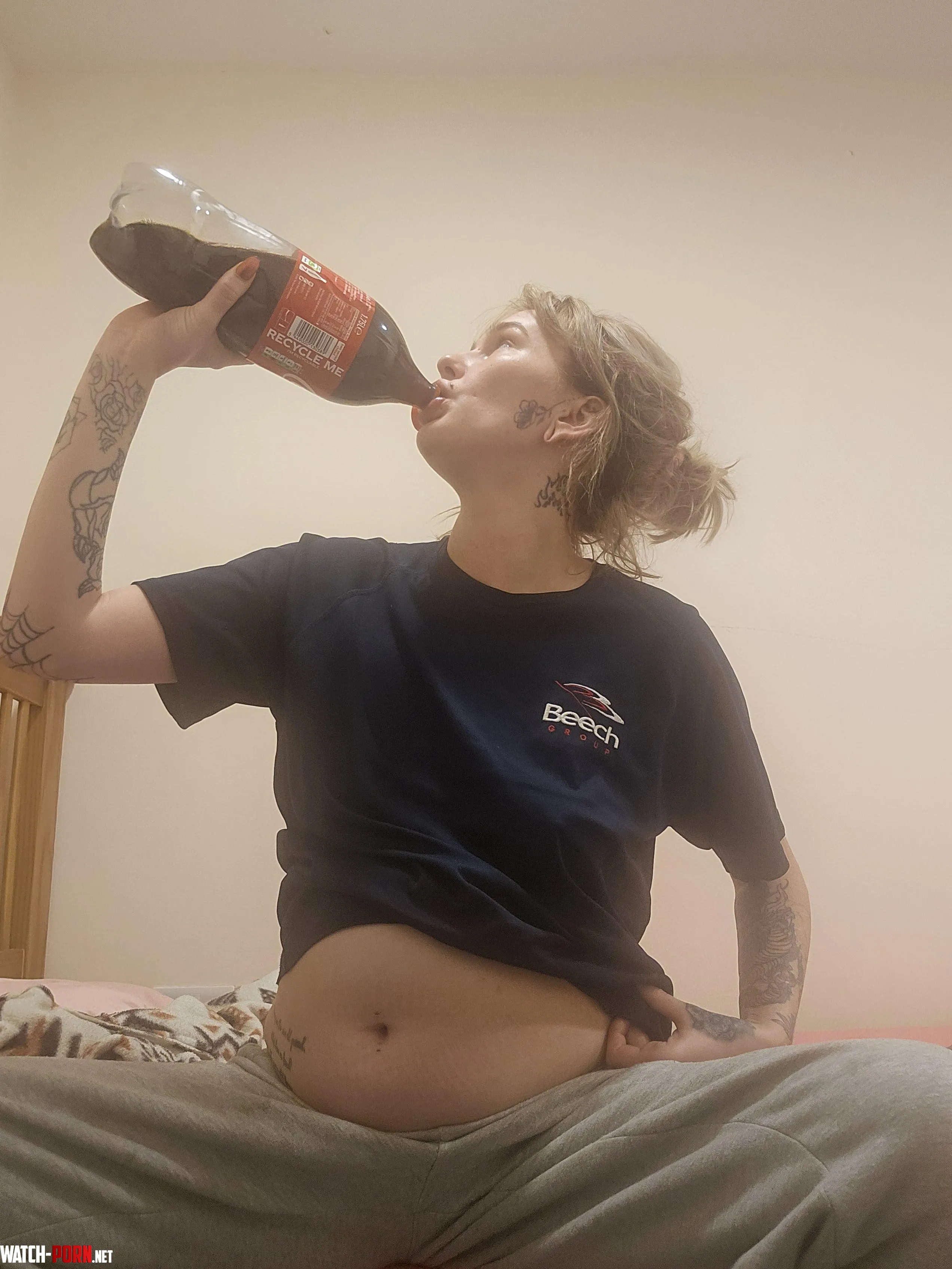 Where can I do live stuffings where you guys can donate to feed on stream Ill quit my job next week   by Spit-Baby