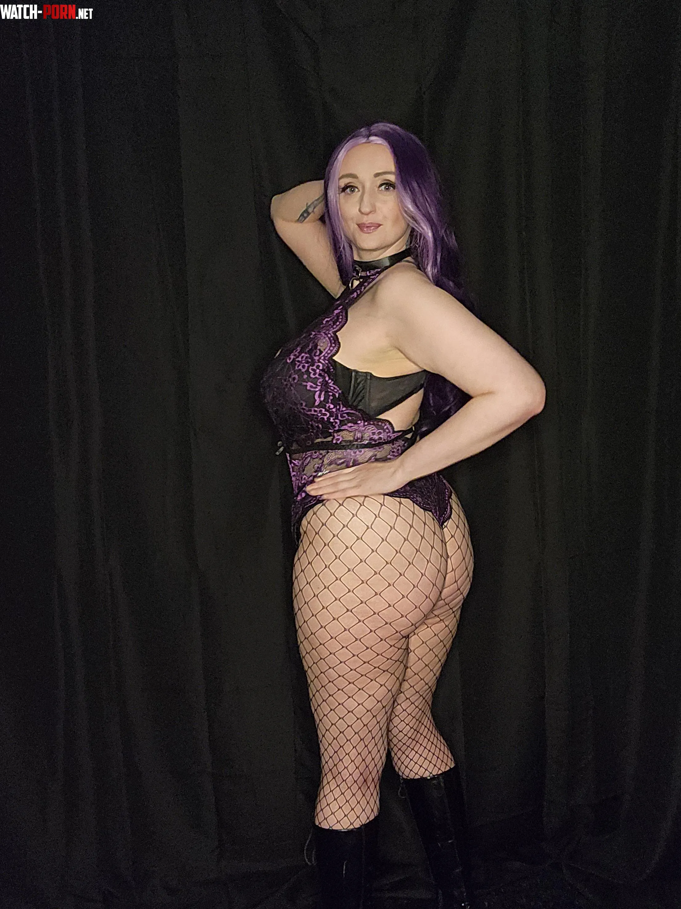 Is my ass too big by Cherrybombpunx