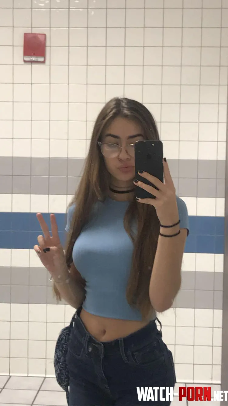 Absolutely loving this top by Dessert_Vicky