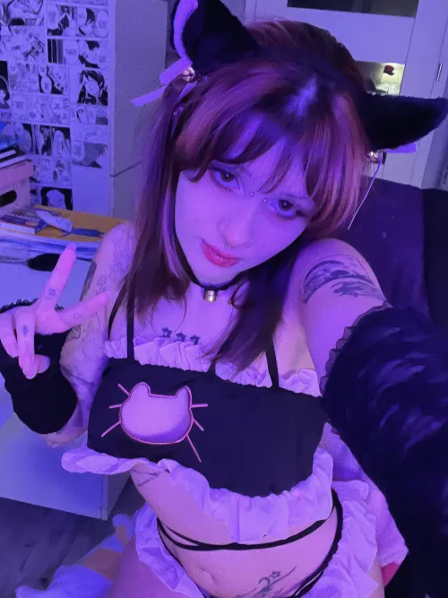 Thumbnail 51 Punk Teen Contemplates Sending Nudes: A PunkGirls Dilemma