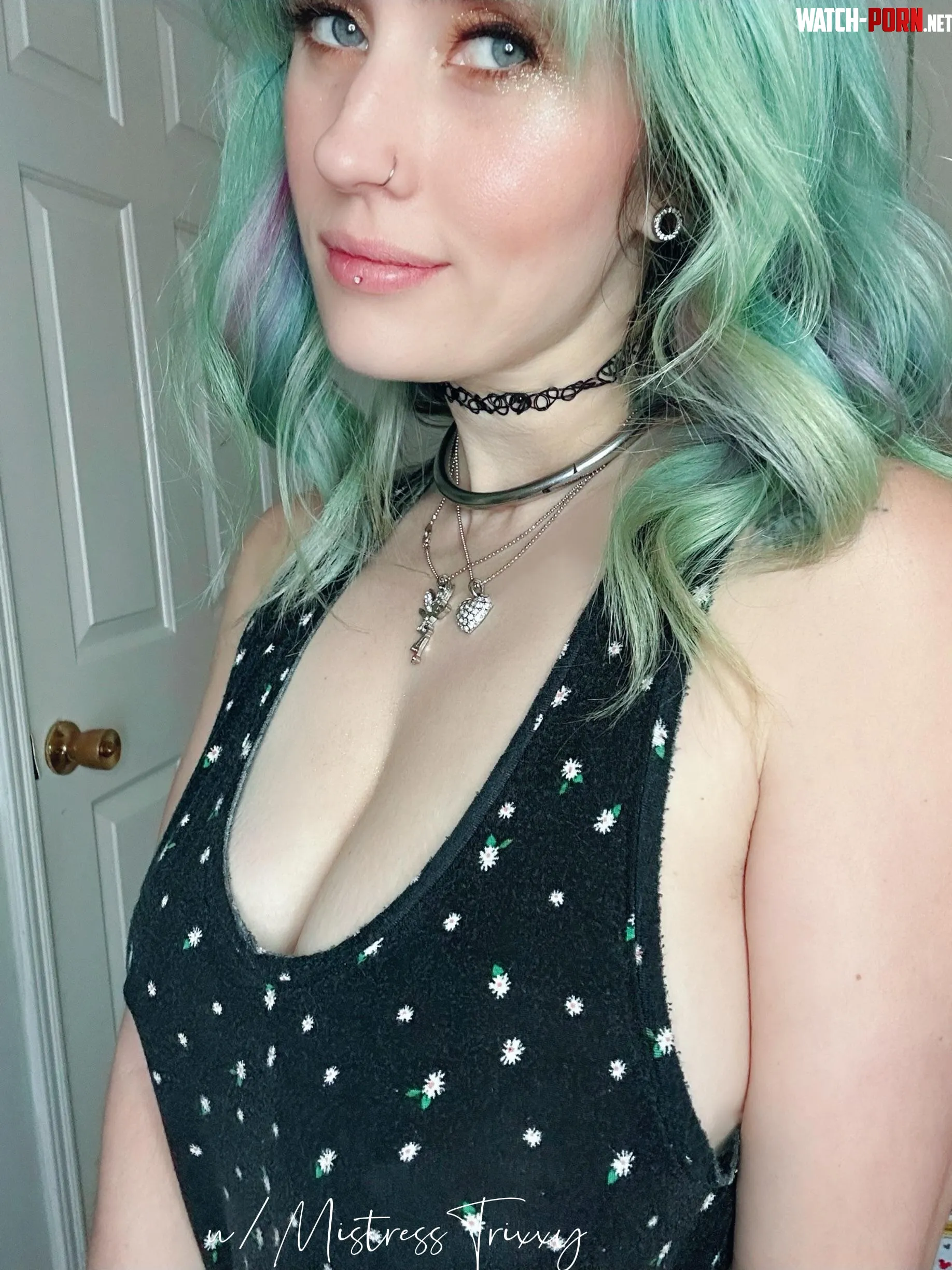 The BEST shirts for answering the door in  by MistressTrixxy