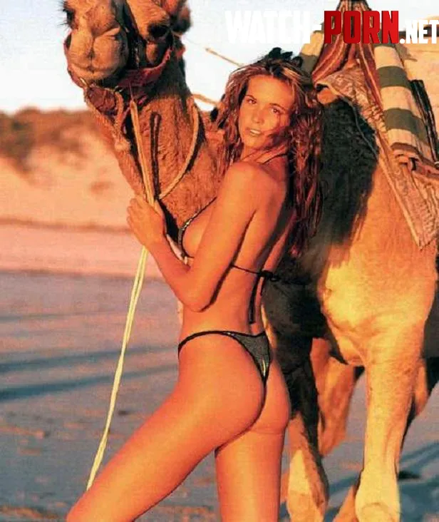 Elle MacPherson by JKREDDIT75