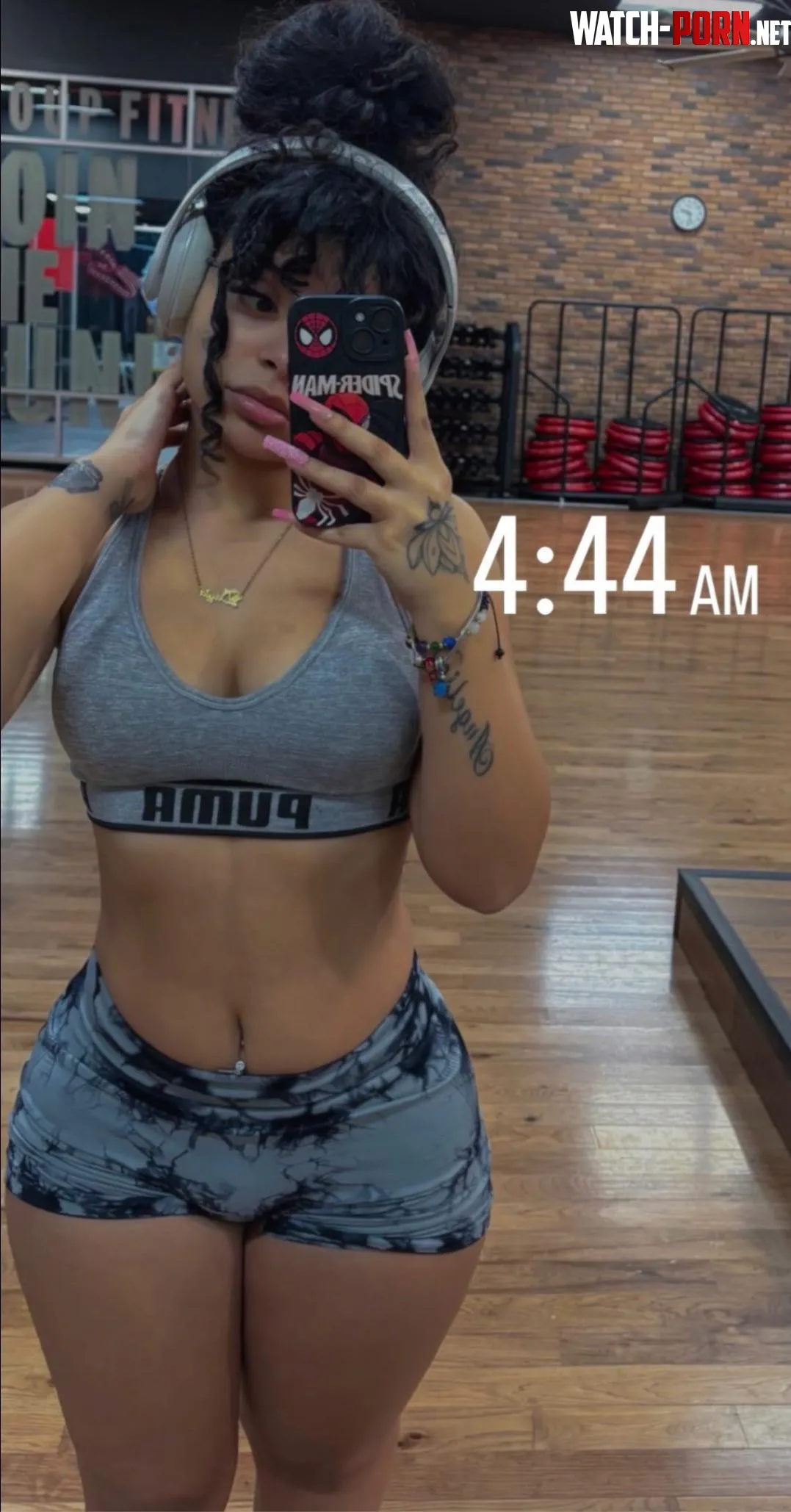 SlimThick by OddCheesecake3