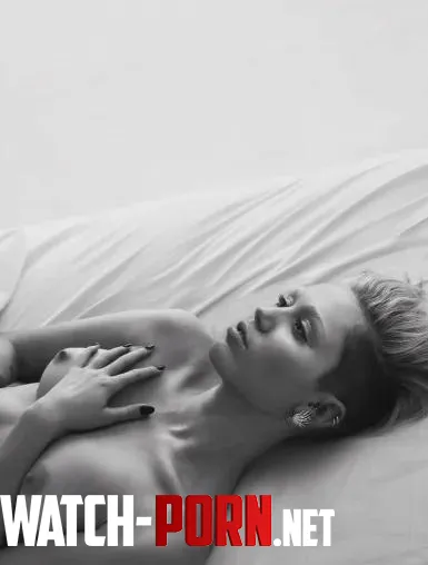 miley cyrus by Visible-Meringue4009