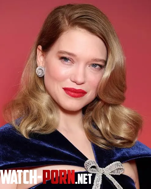 Lea Seydoux by figurephilosopher
