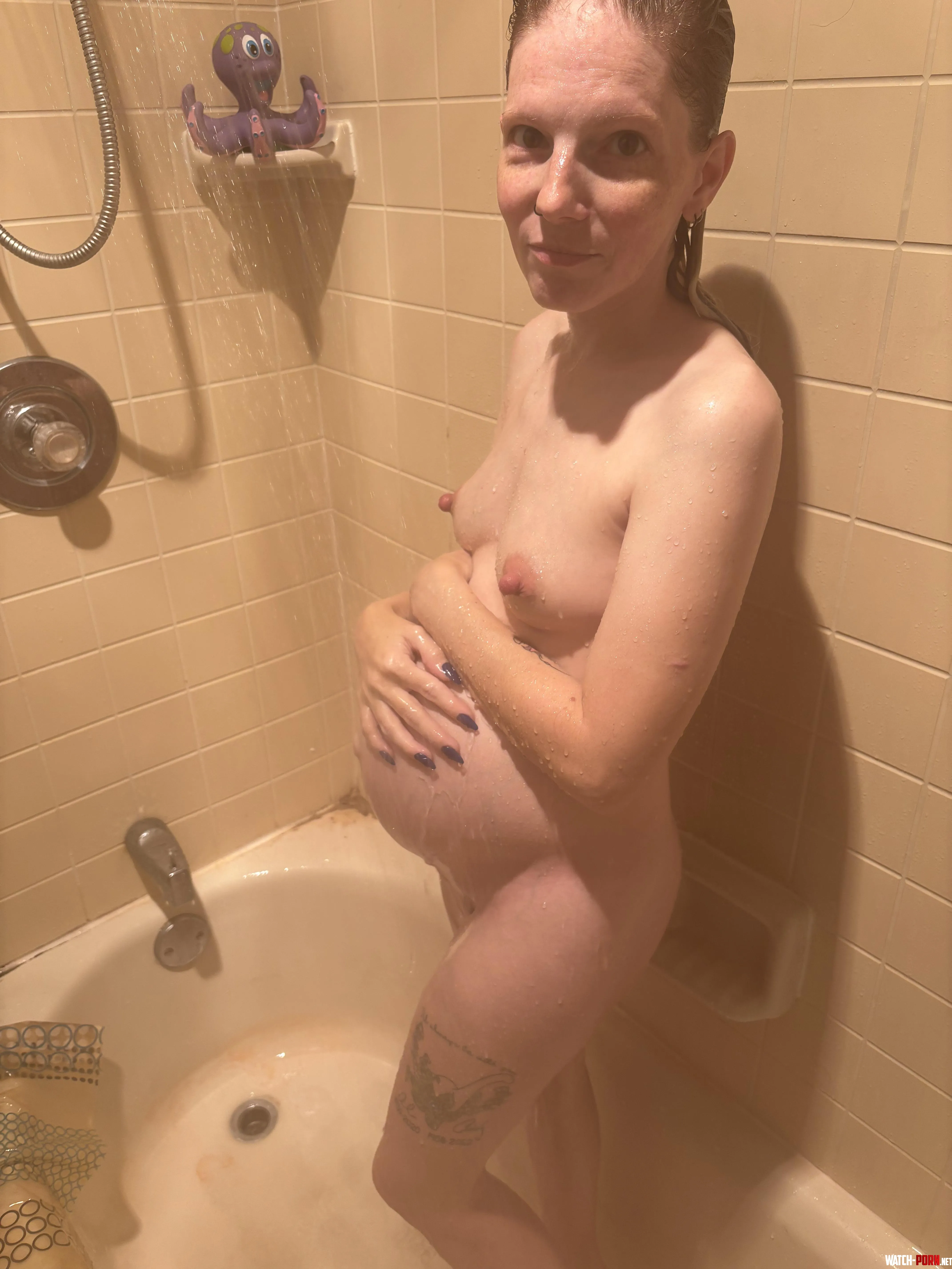 7 months pregnant with 6th kid  by sanelson93