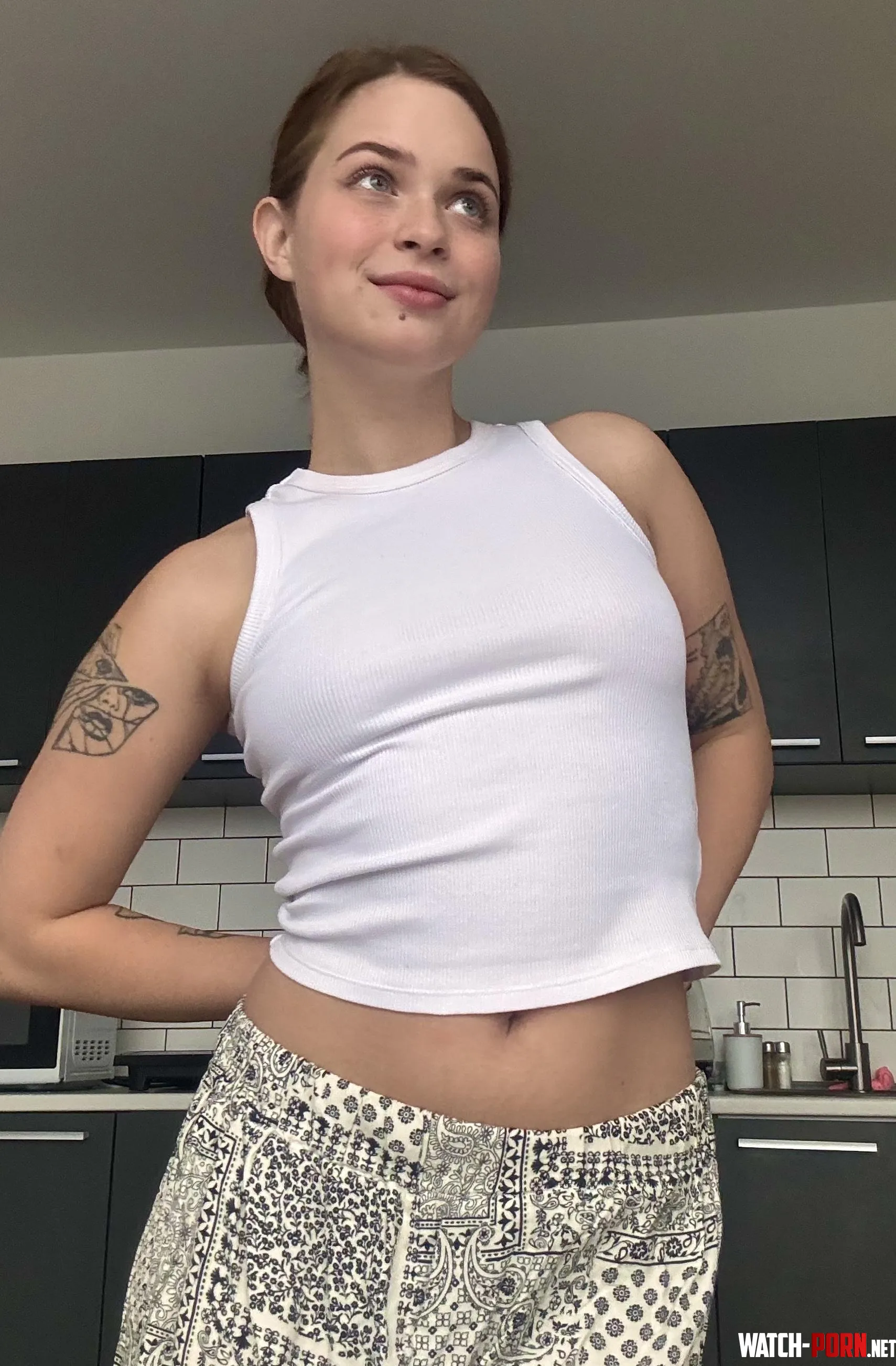 Chose a comfy top for a cozy weekend  by innocentri