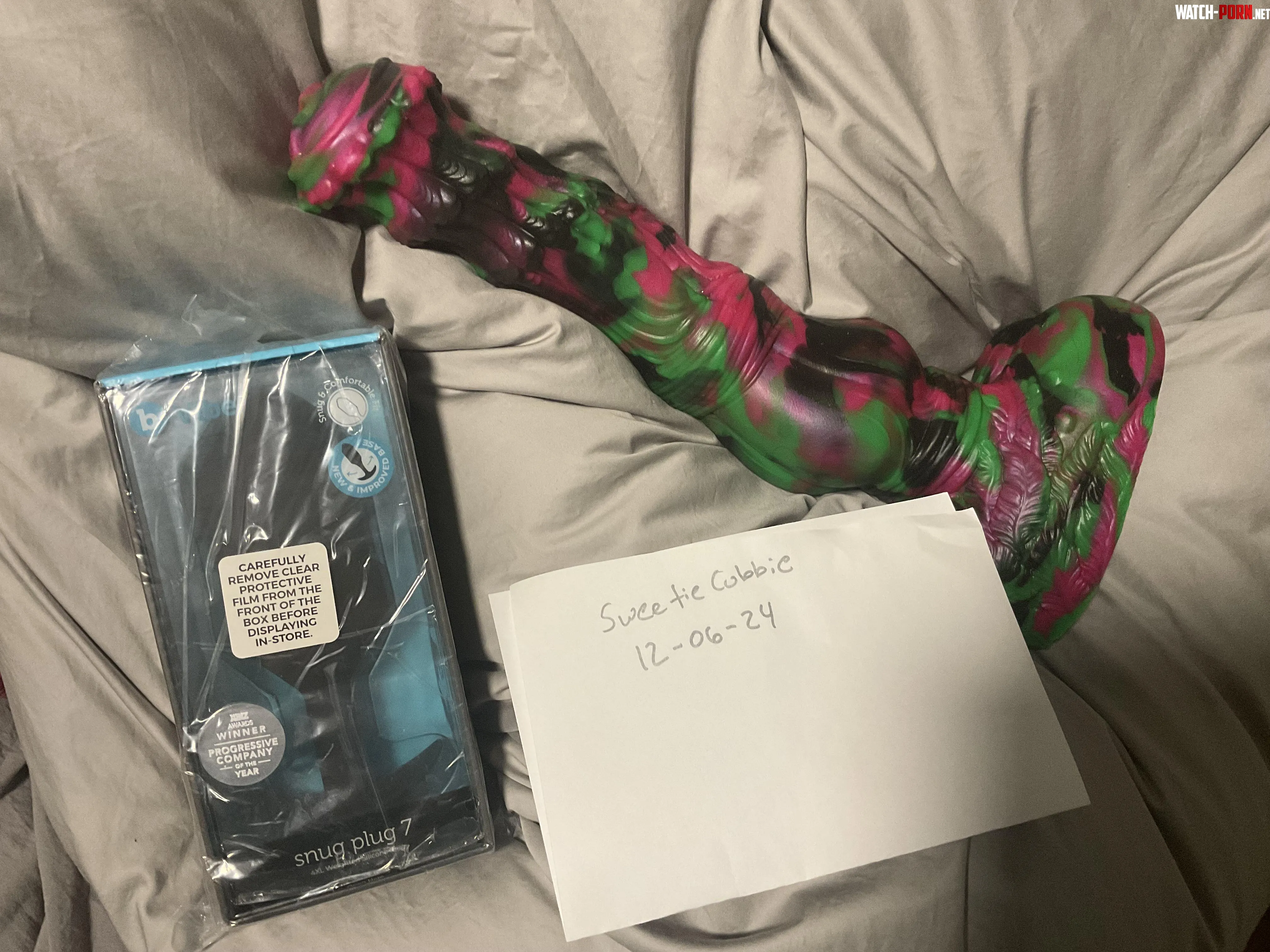 WTS LS Saraphina and new in box snug plug 7 by sweetiecubbie