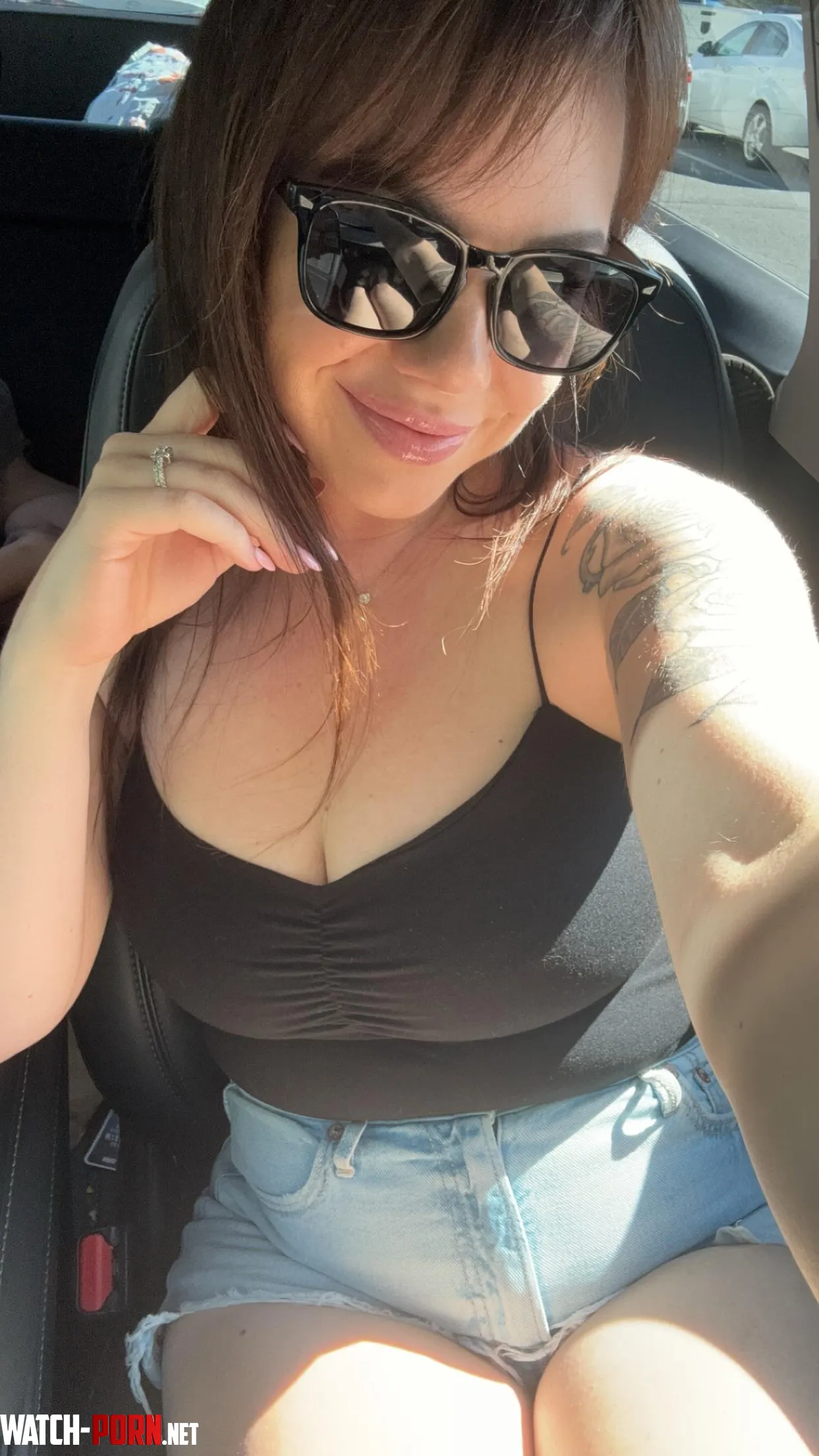 Just a cute car selfie from the summer by avajadeanderson