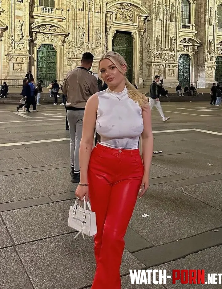 When in Milan  by ponexiy