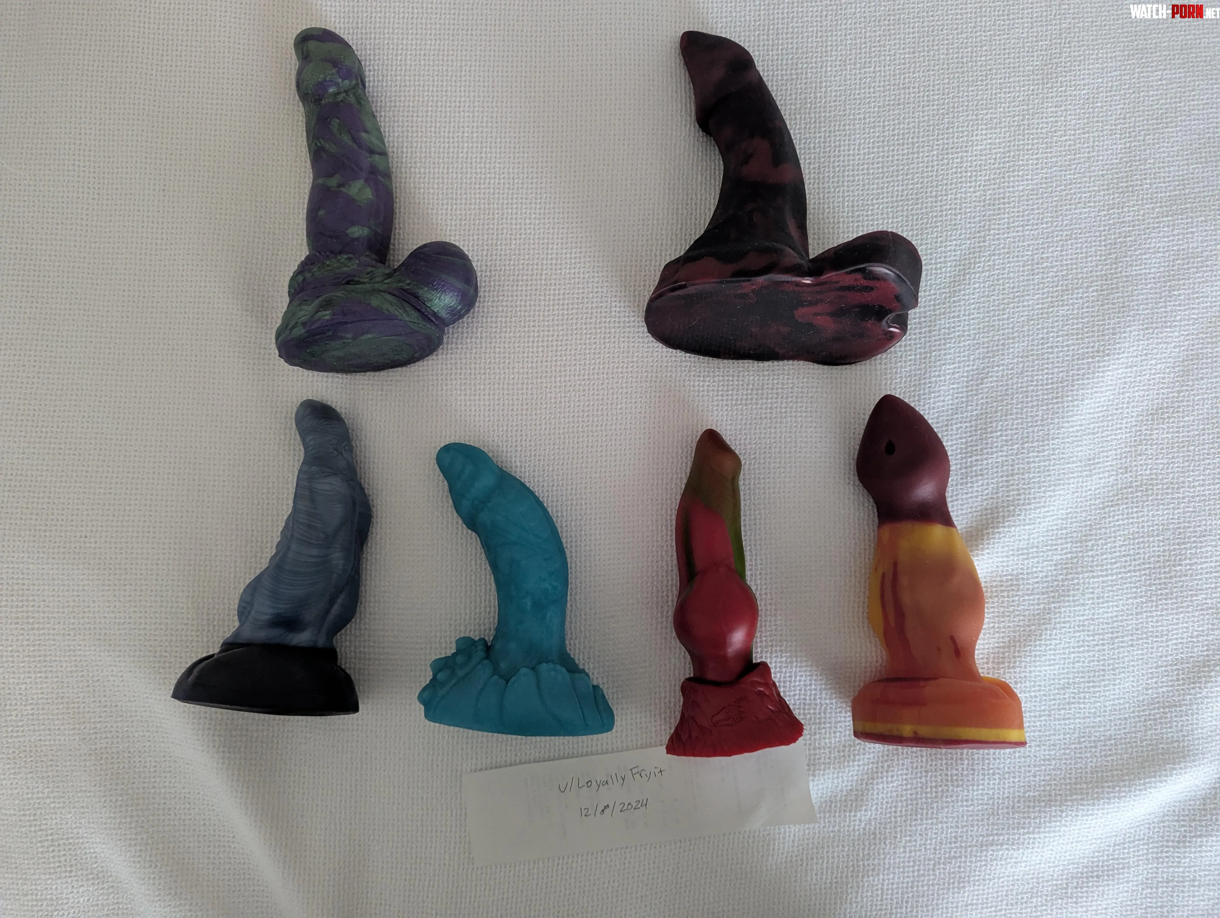 WTS US Holiday sale by LoyallyFryit