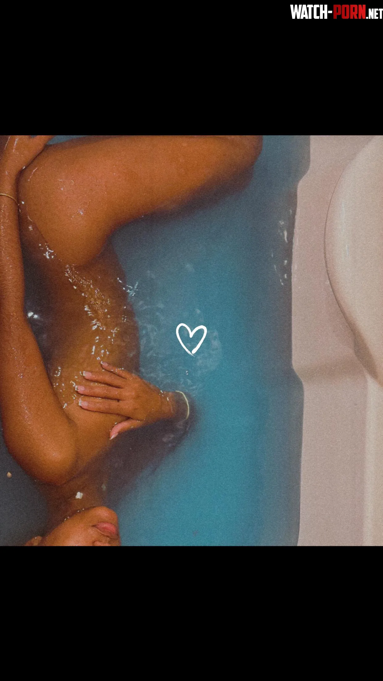Latina in a bathtub what else can you ask for  by Kurlykuban