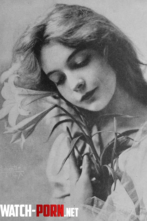 Lillian Gish by salinamelanie