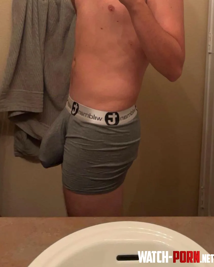 Finally some boxers that fit 20 by dongbustere
