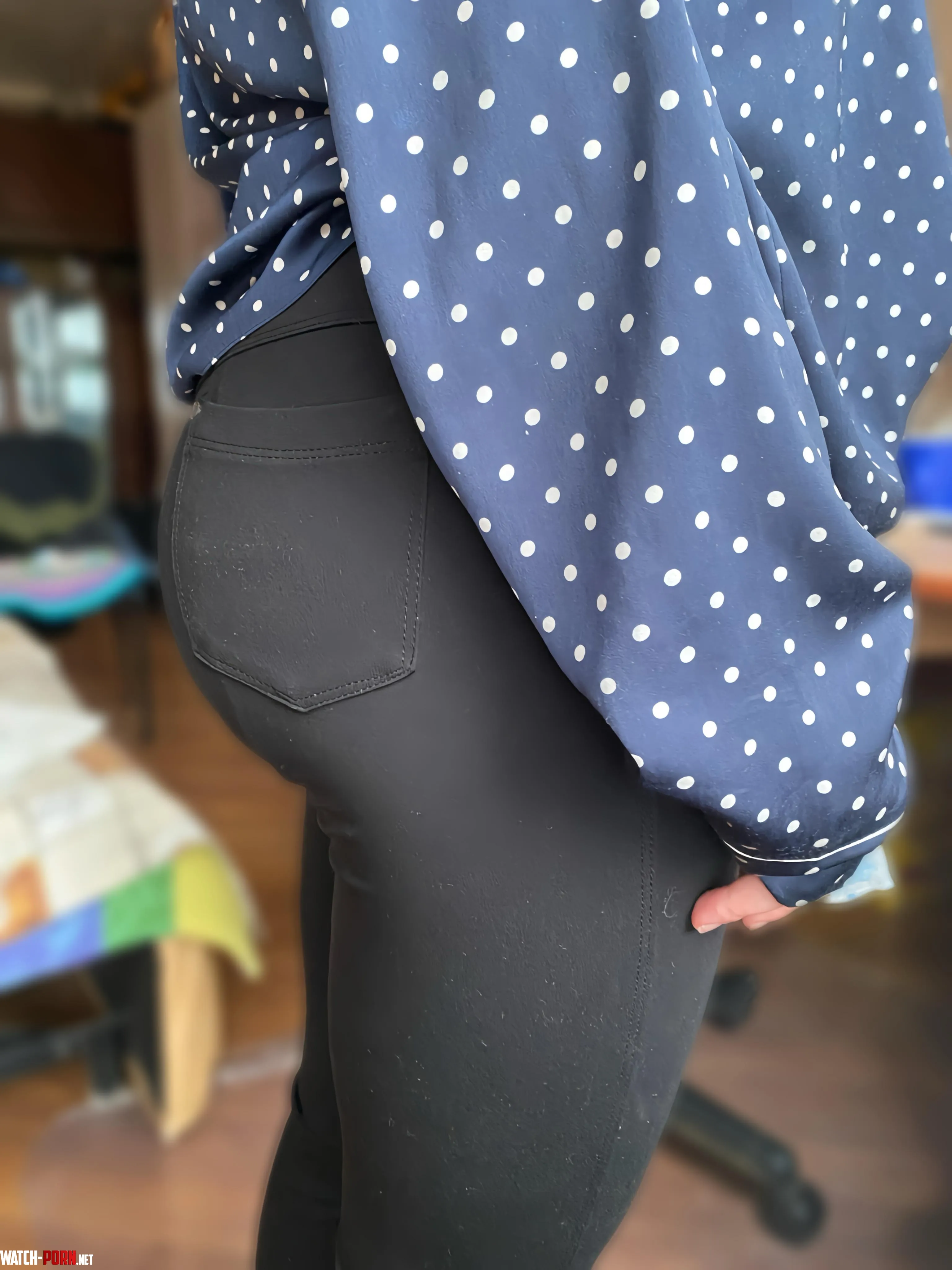 Wearing skinny pants for the first time in a long time  by kateriisha
