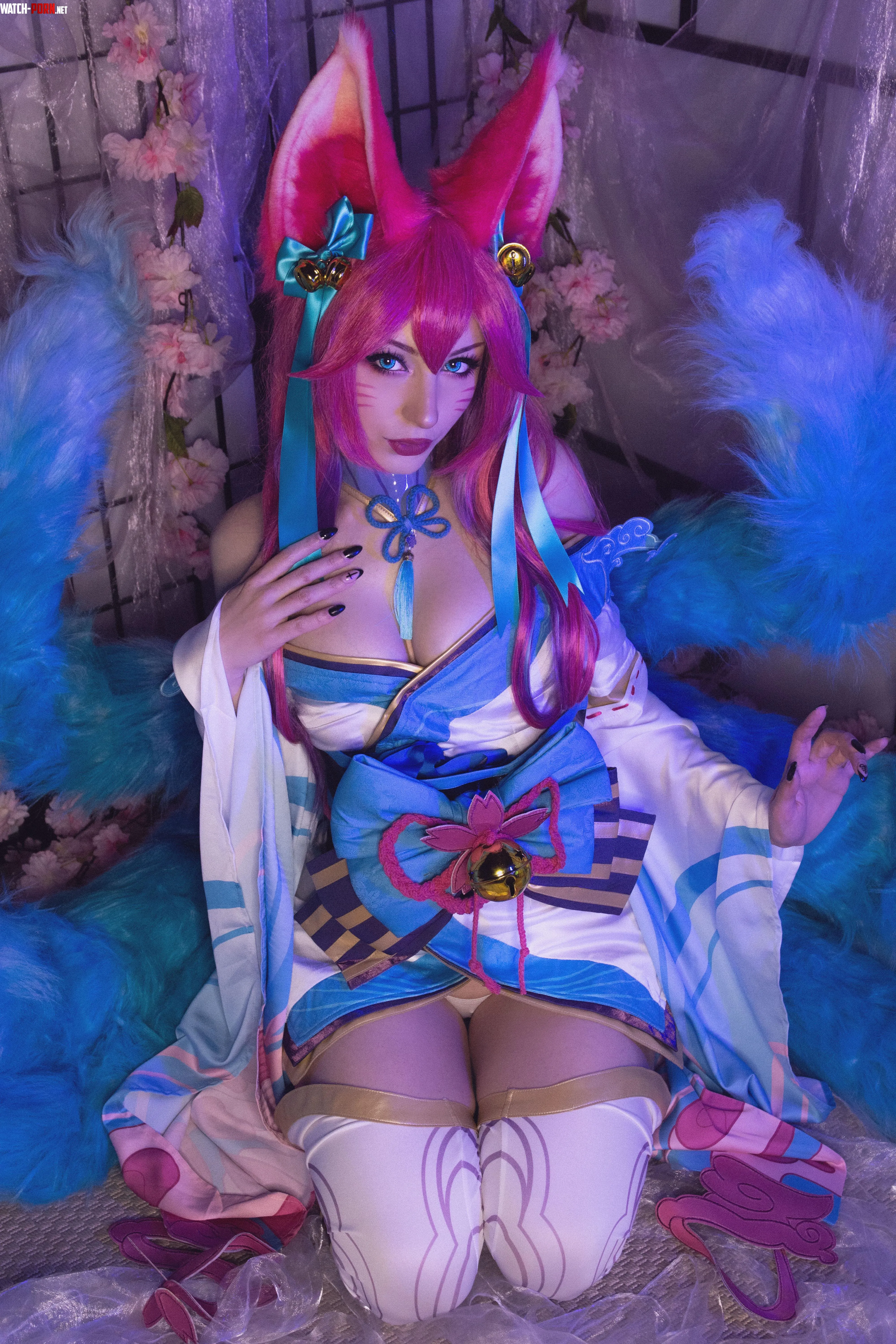 Ahri Shirokitsune by fiscendcips