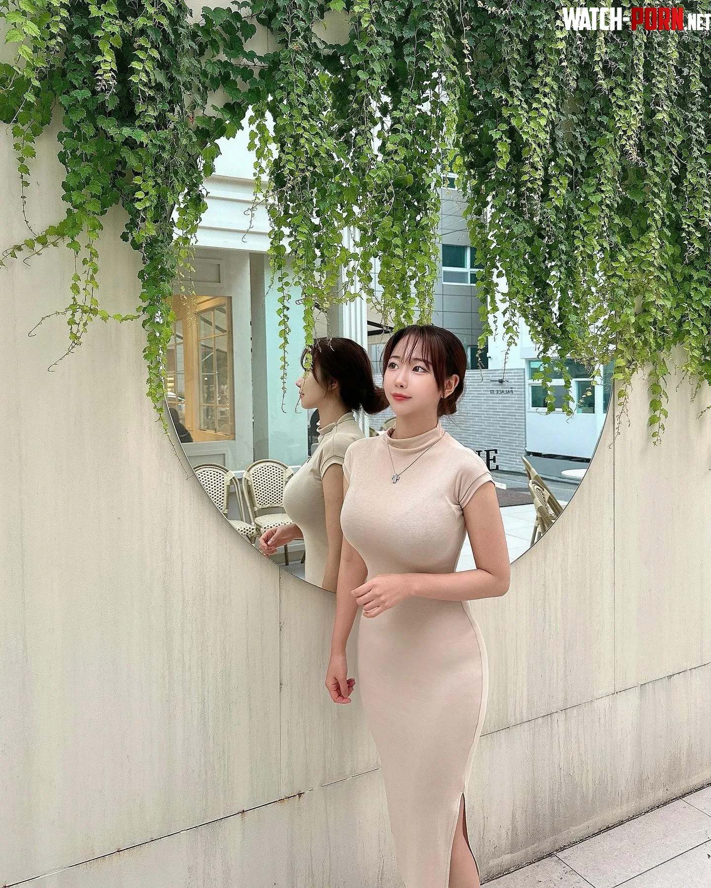 tight dress by figurephilosopher