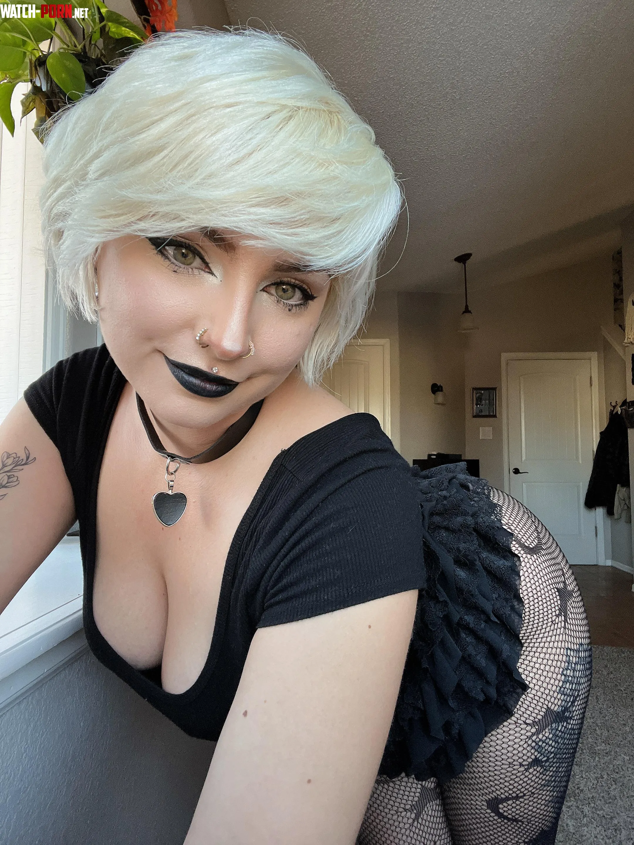 Felt proud of my makeup in this pic  by reeyue