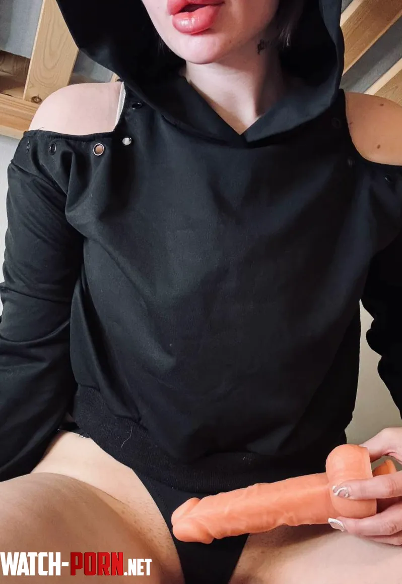 Massage them I wont ask again  by Seductive_Virgina