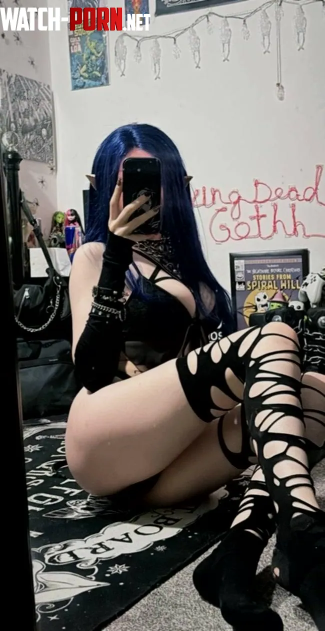 Your favorite nightmare in fishnets by LivingDeadGothh