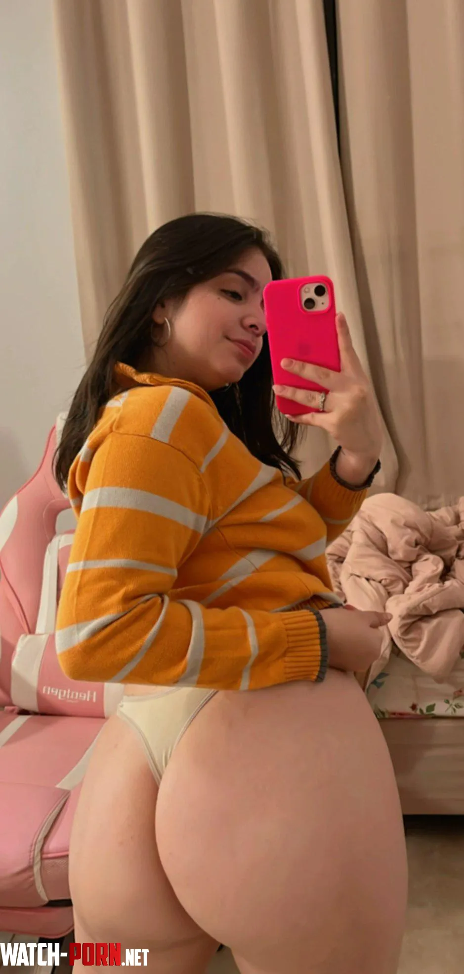 Im in love with my cheeks and cellulite by AnnaInnocence