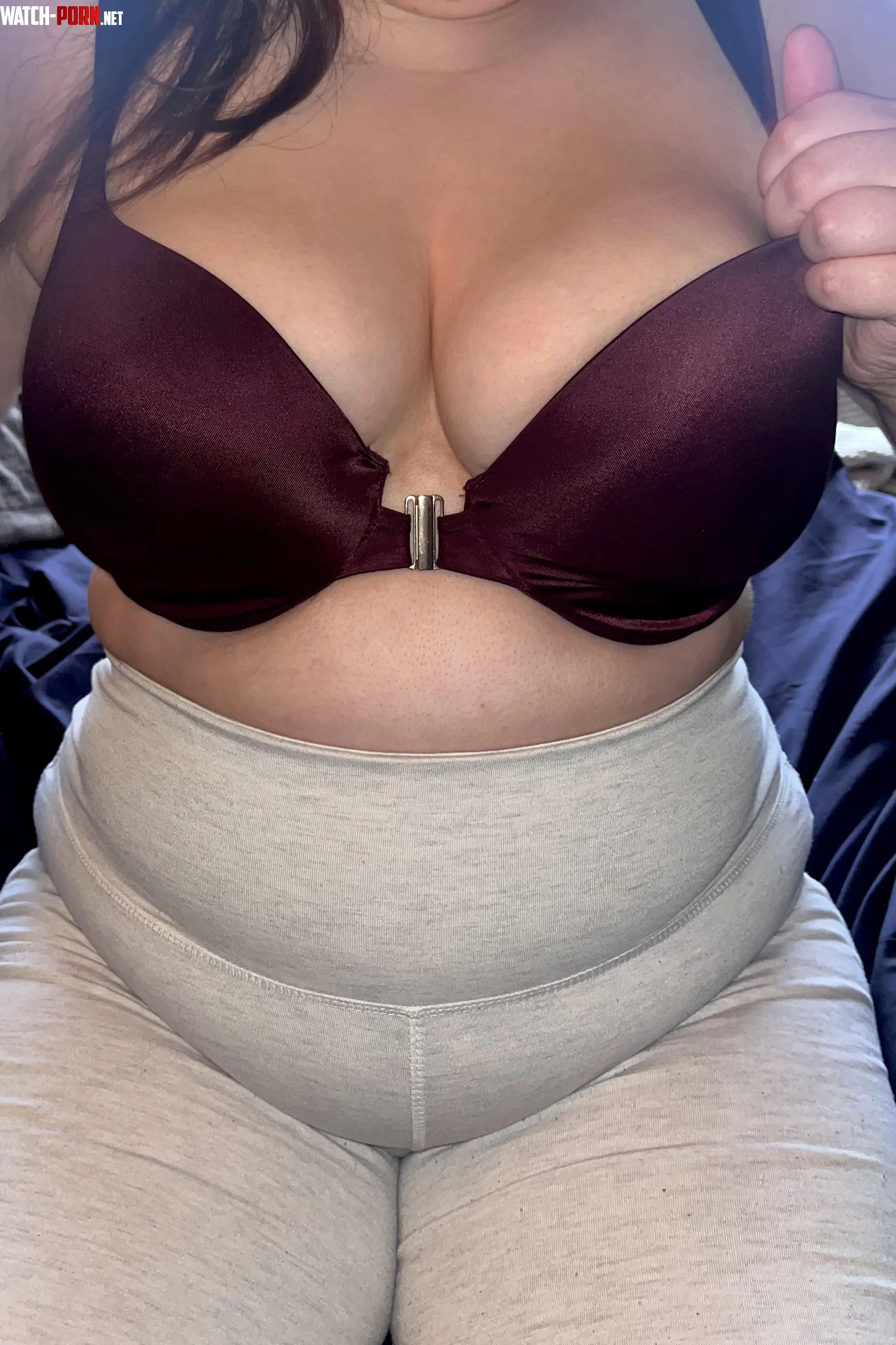 Grabable hips and tits for you x by Candid_Bath216