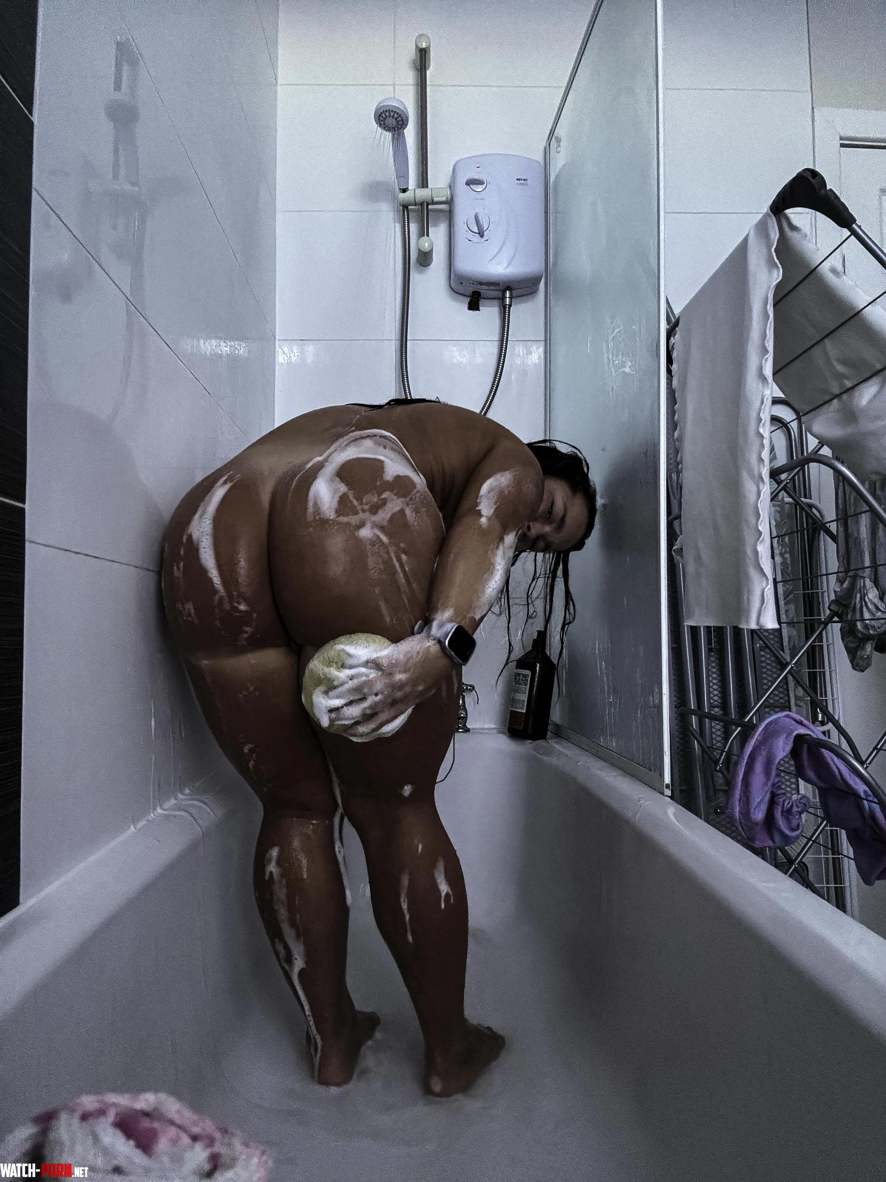 Im all soapy and theres no one to wash my midget booty by musclemidgett