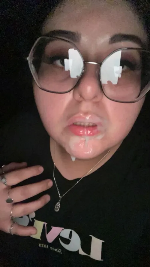 Thumbnail A Yummy Batch: LadyintoBigBC's Journey in RedditorCum