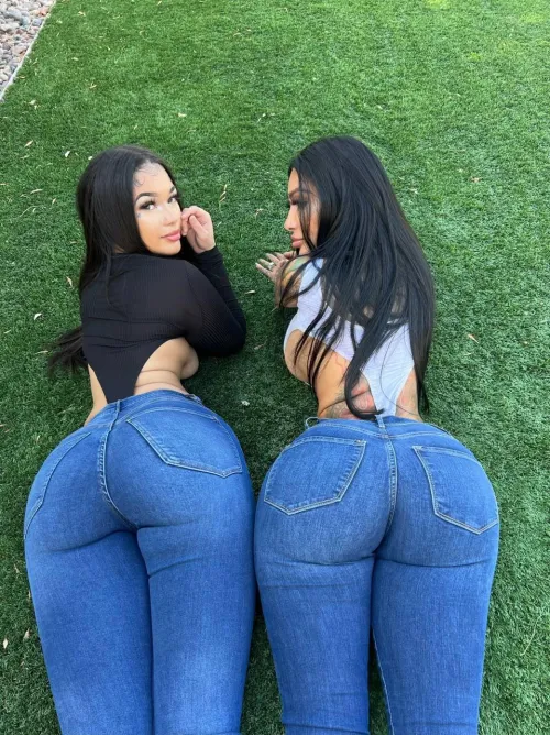 Thumbnail Phat Asses: Archfiend94x's Guide to BoltedOnBooty