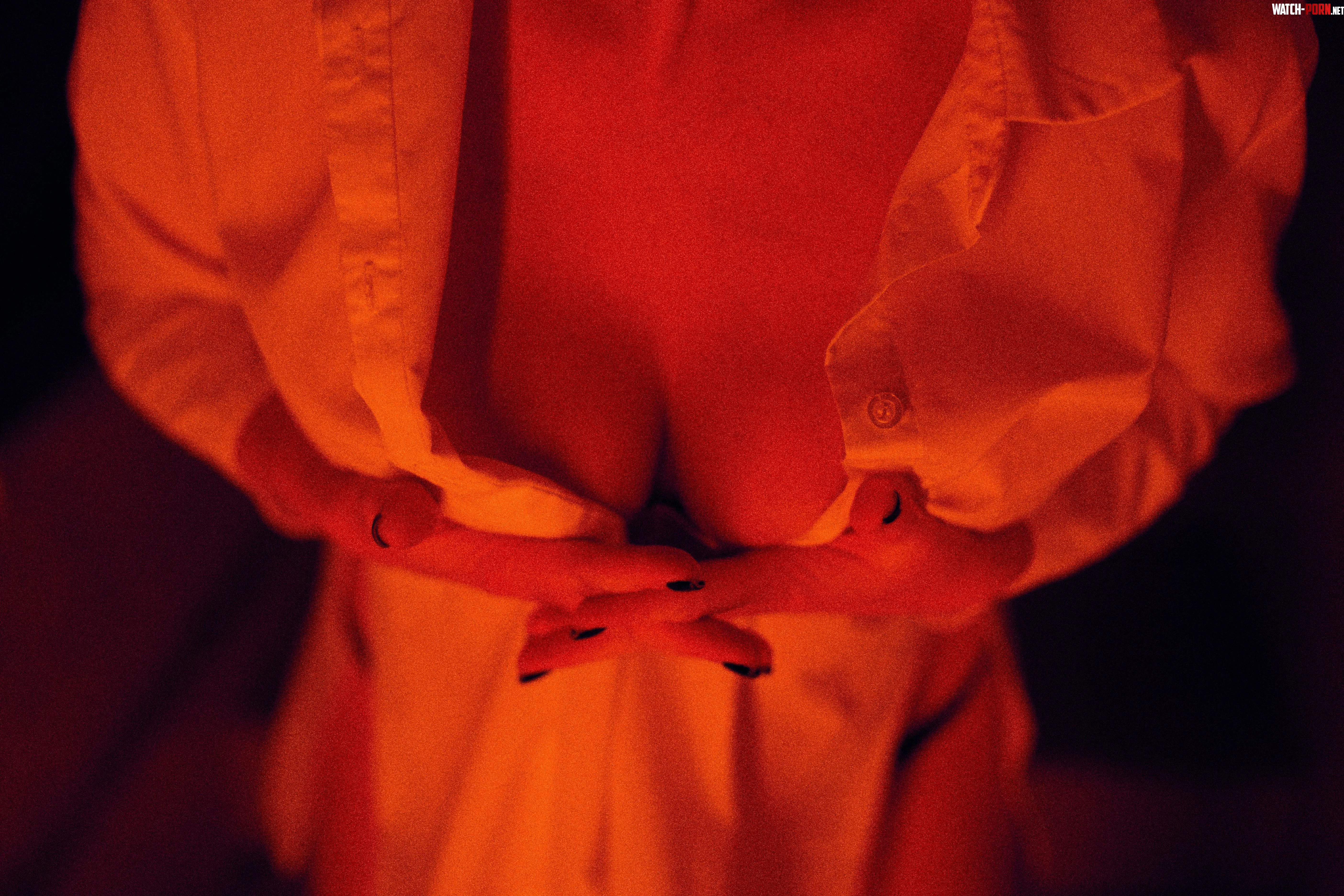 Hold up by Toripapp