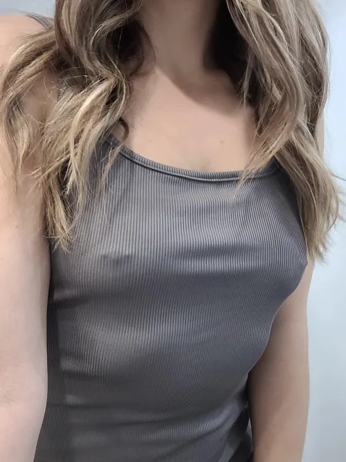 Thumbnail mrstouchofgrey's Braless Confession | Barbell Showcase