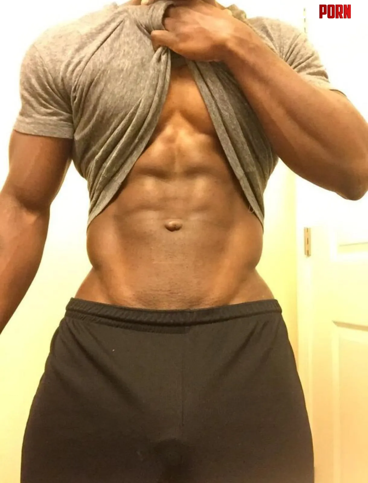 How dem abs looking  by OneFit_traveling_BBC