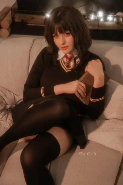 Thumbnail Magical Transformations: Hermione, Harry Potter & Winry in Cosplay Glory