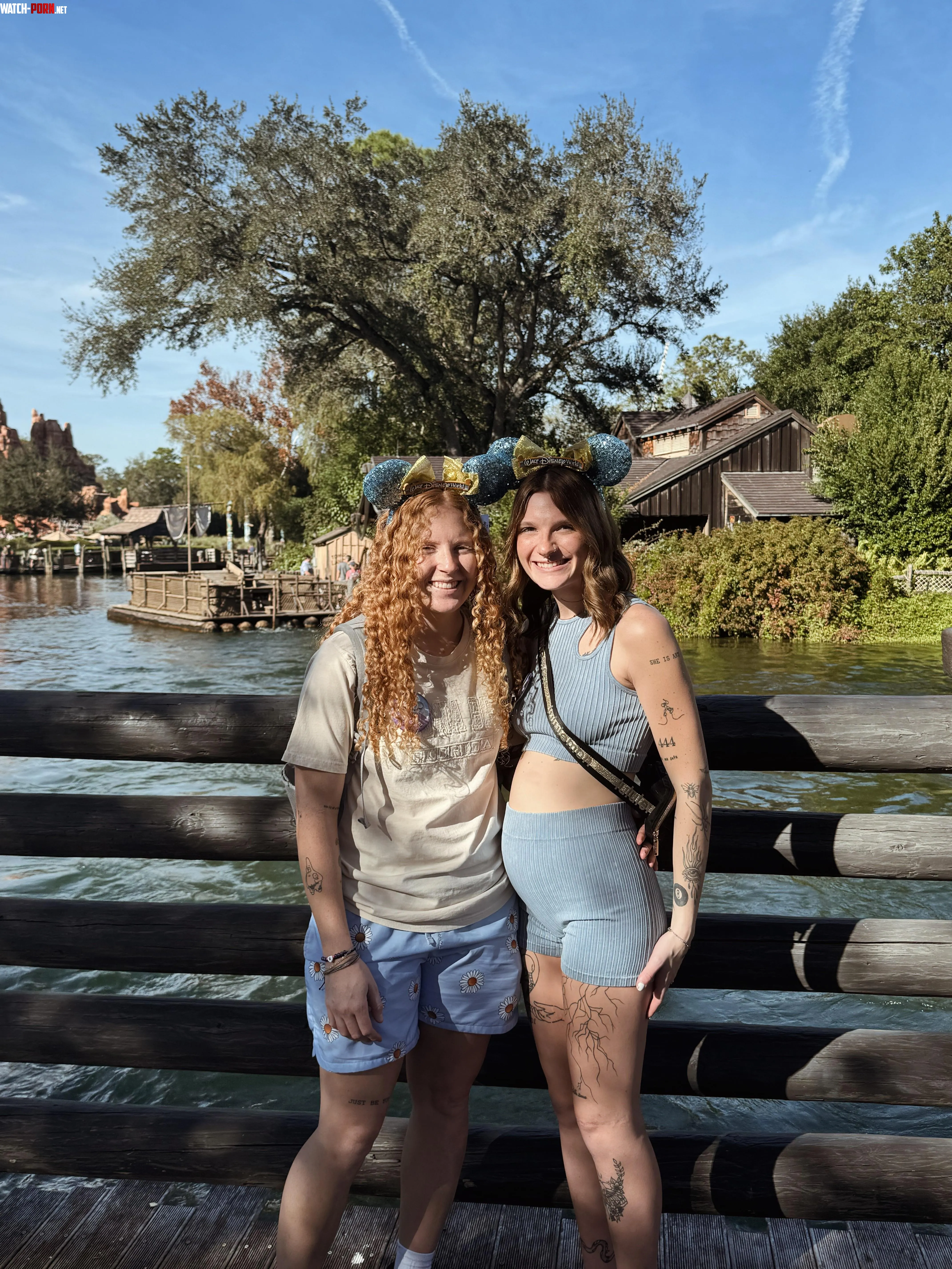 does my pregnant belly look good next to my wife  by BabyyBecss14